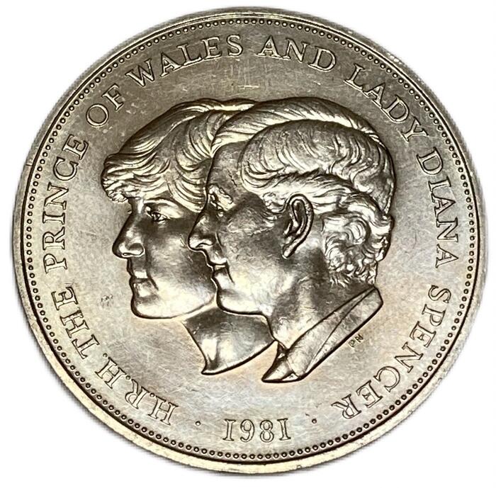 楽天市場】英国 チャーチル 記念コイン エリザベス2世女王 1965年 美品