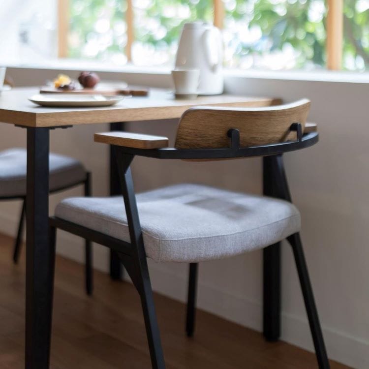 ADRS カーラ ダイニングテーブル S | リグナ通常品 | おしゃれな家具