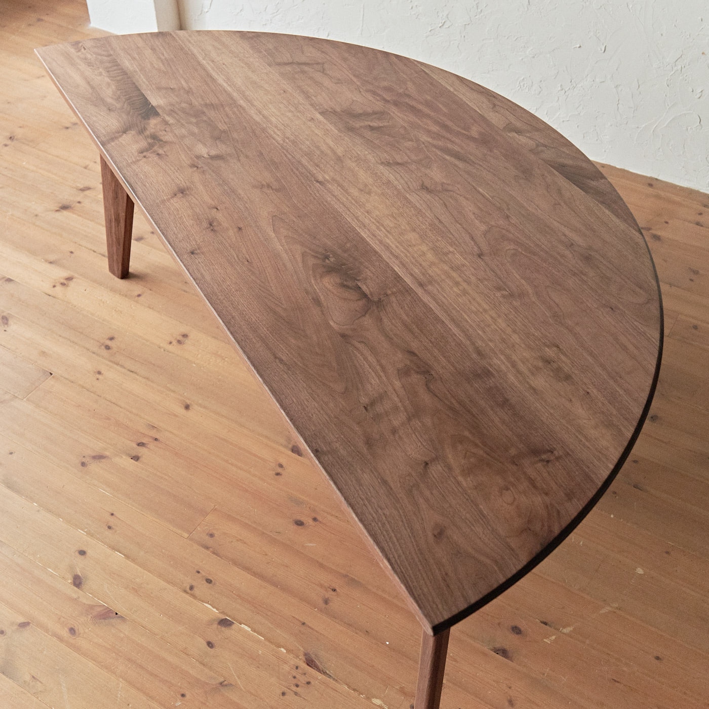 半円ダイニングテーブル(幅190cm) (樹種ウォールナット 塗装セラウッド