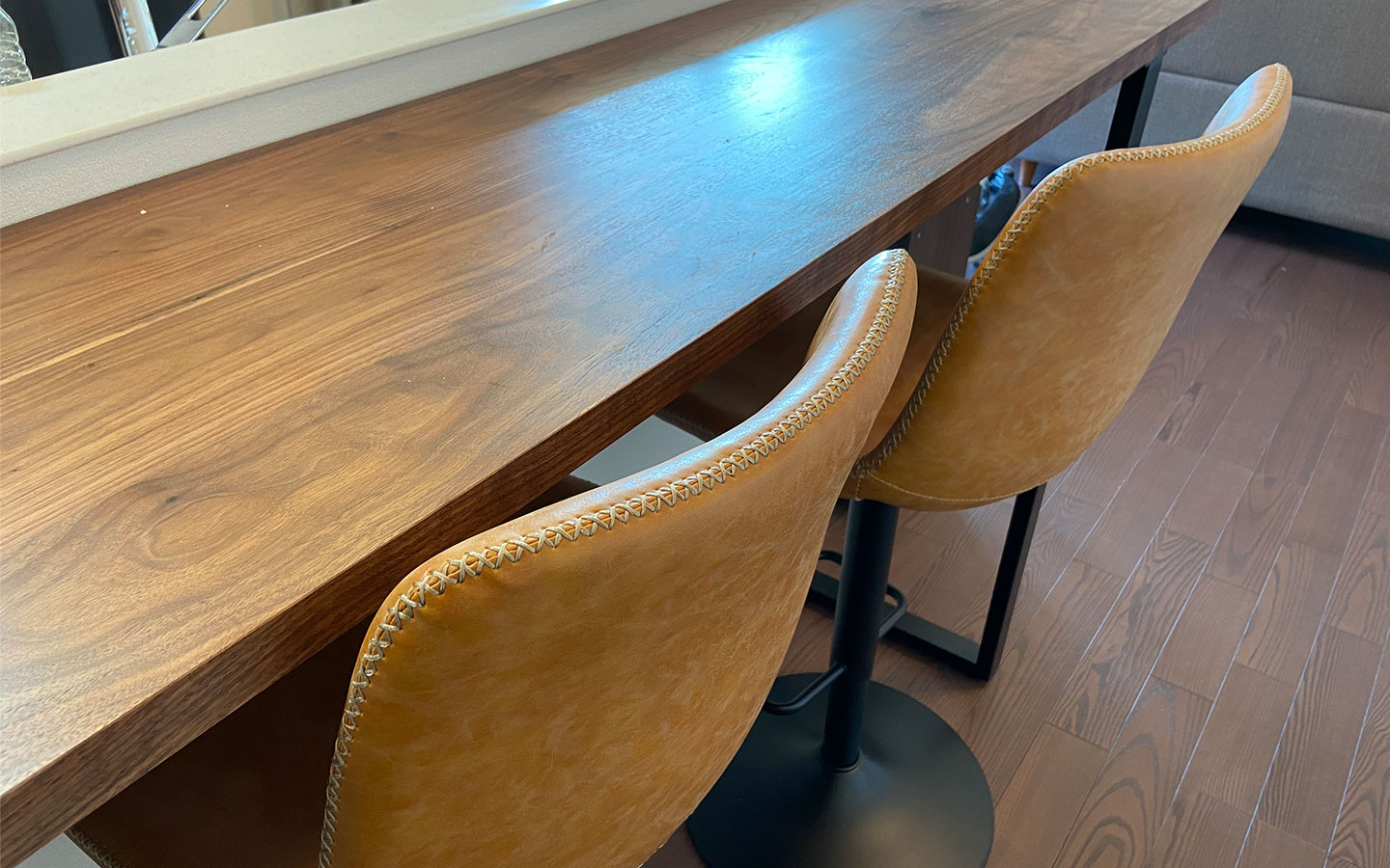 DIYアイディア集「カウンターテーブル」 - 木材通販のマルトクショップ