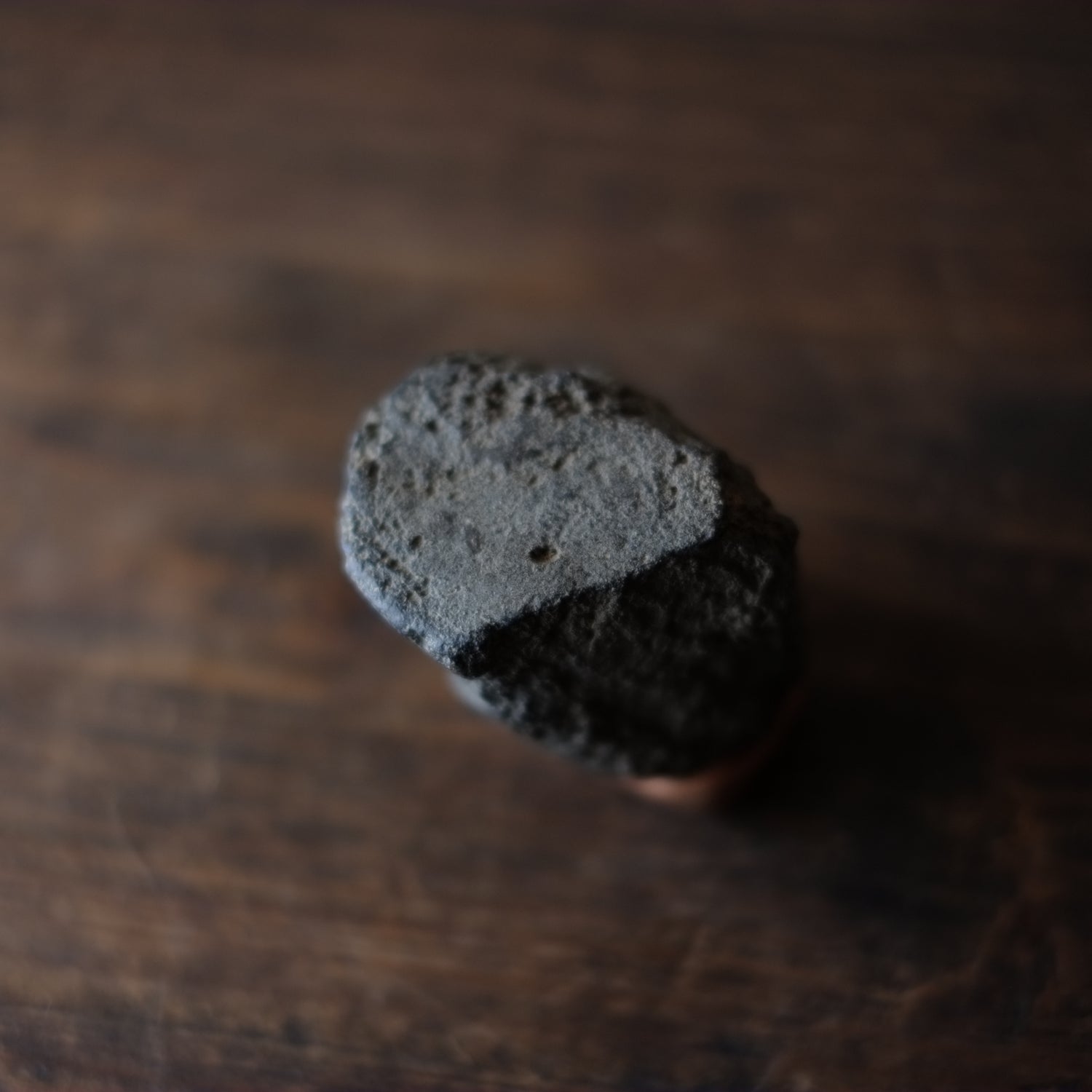 山城多賀石 高土坡 水石 (台座付） – 逢季荘