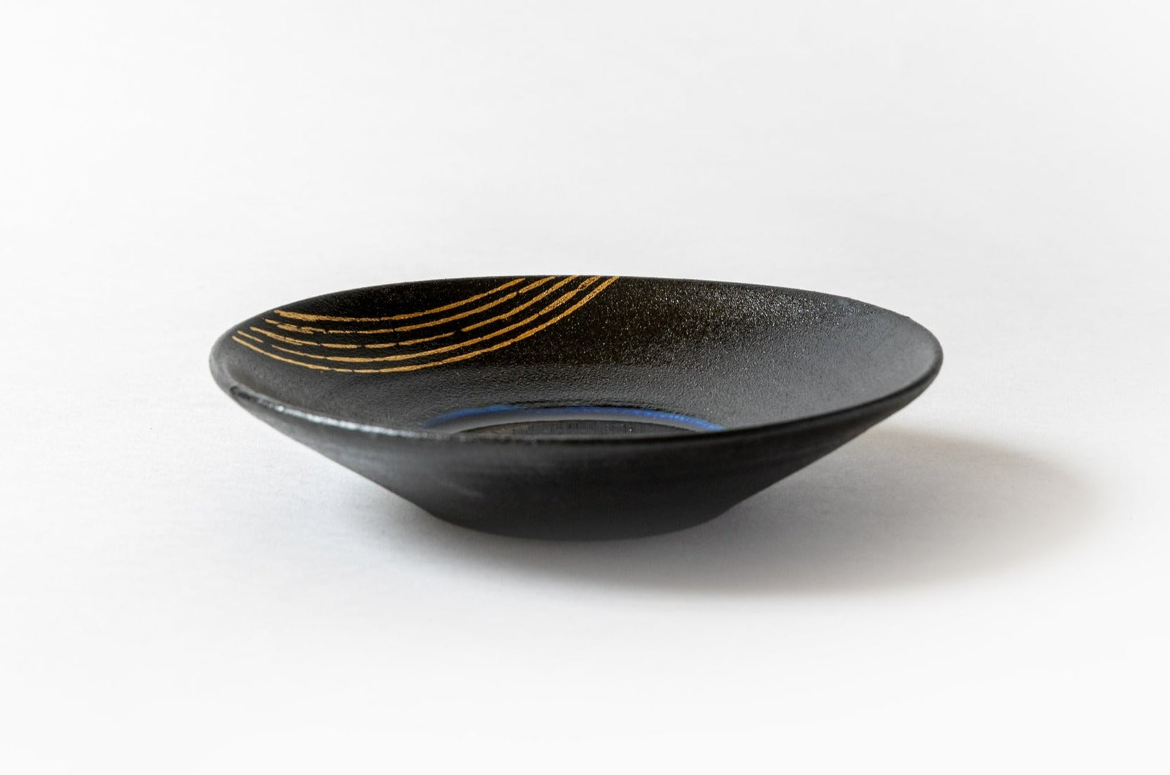 黒彩金彩皿 | artrip山口