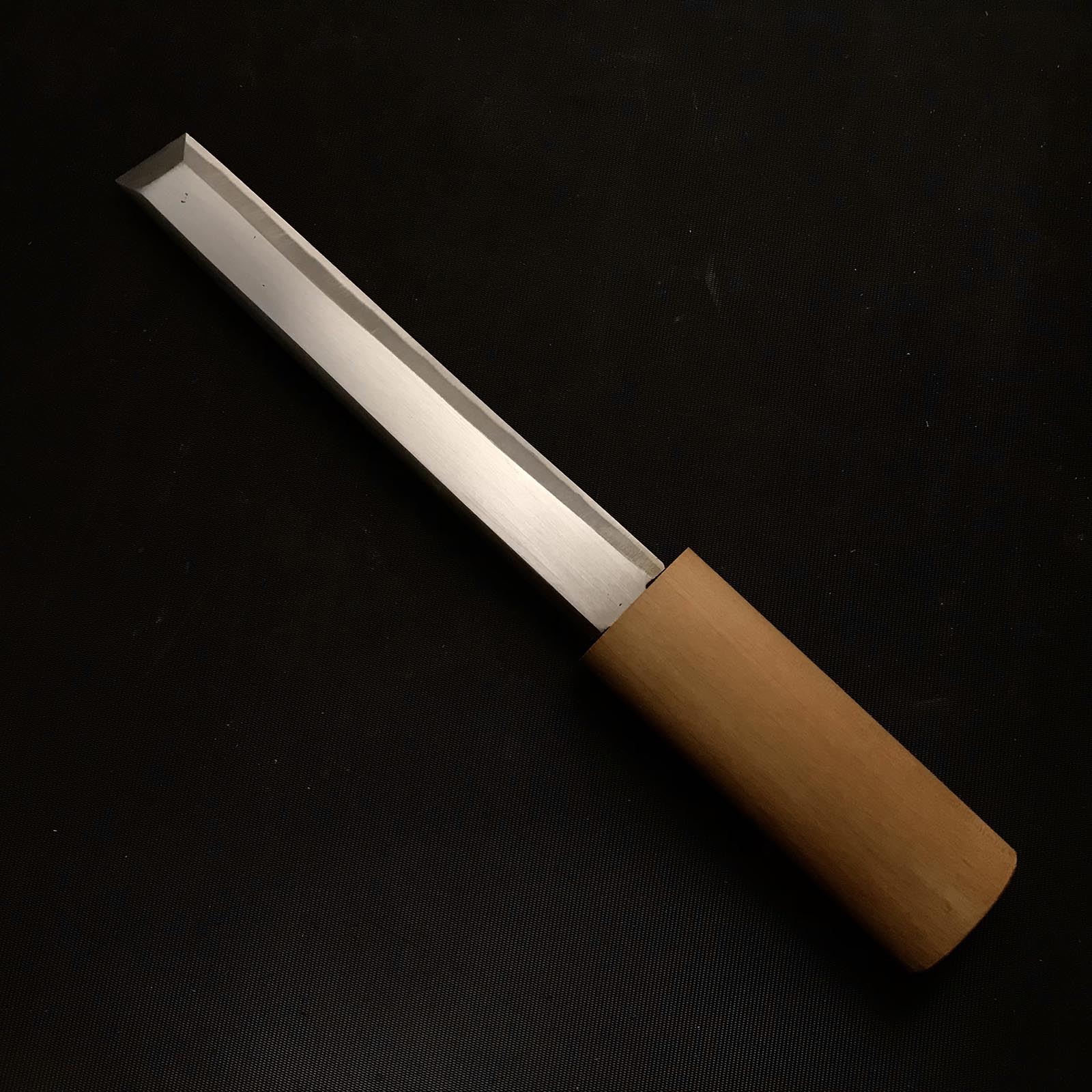 掘出し物 直近手打 塗師屋小刀 右 180mm