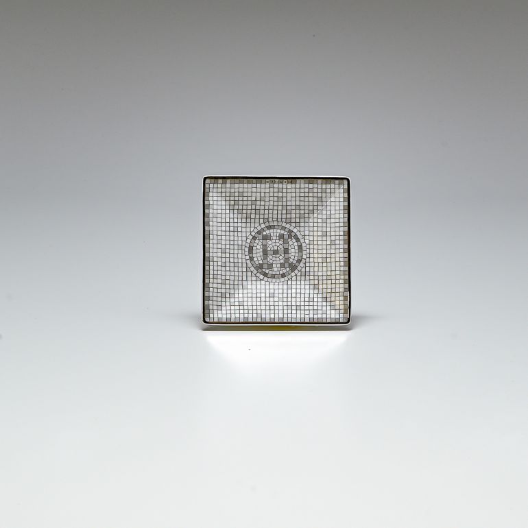 HERMES（エルメス） モザイク ヴァンキャトル プラチナ プチカレ