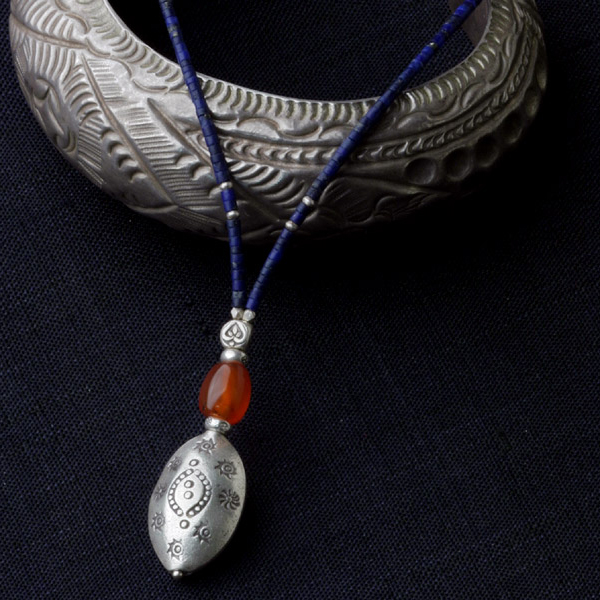 オールドDziビーズアンティーク カーネリアン管玉(50個) マーラー