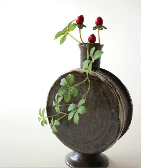 花瓶 花びん 陶器 花器 おしゃれ 一輪挿し 和風 瀬戸焼 日本製 黒釉