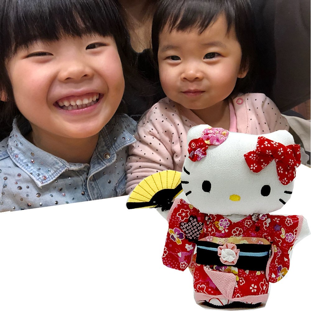 キティ ぬいぐるみ 人形 キティちゃん 赤い着物 Mサイズ : 日本の