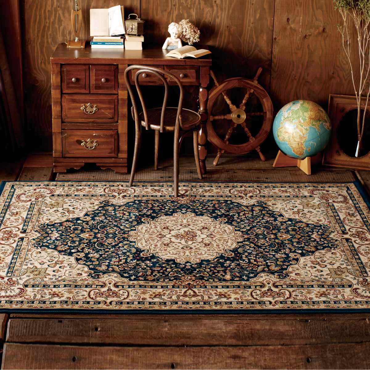 MORIYOSHI（モリヨシ） ラグ ウィルトン織り カディス 160×235cm