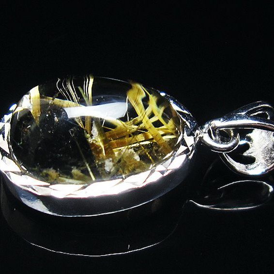 ルチルクォーツ クラスター ルチル剥き出し 二酸化チタン&ヘマタイト