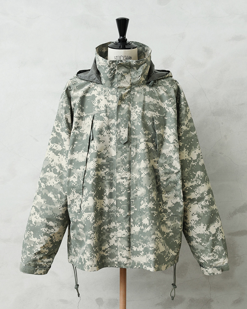 MILITARY（ミリタリー） 実物 新品 デッドストック 米軍 ECWCS GEN3