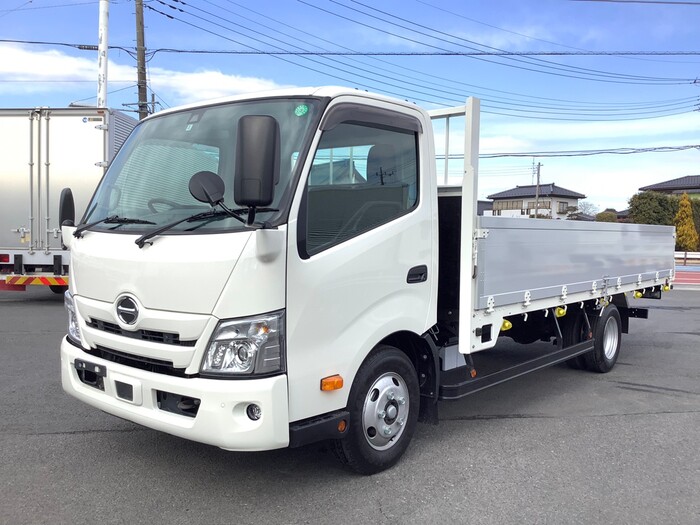 日野デュトロ 平ボディ 2RG-XZU720M（1434）｜シマ商会【グットラック