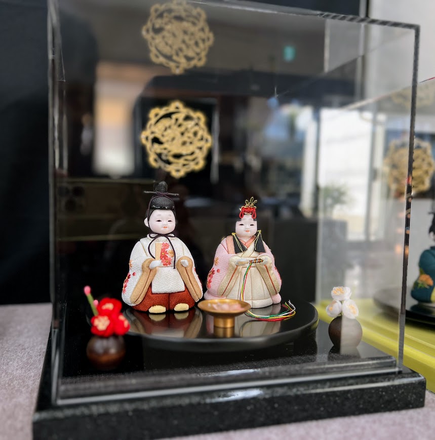 秀月オリジナルのケース入りの可愛らしい木目込み人形 | 人形の秀月