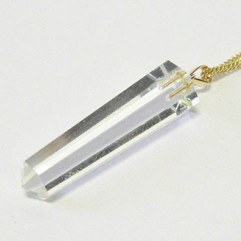 お守り・幸運のペンダント水晶六角柱／幸せを呼ぶ石PAX