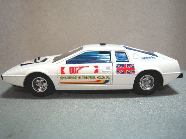 ロータス・エスプリ