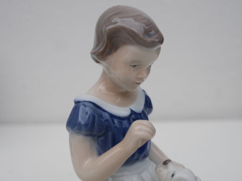 ROYALCOPENHAGEN 少女と犬 フィギュリン 犬 共箱 ロイヤル