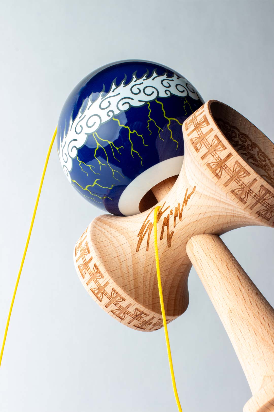 Eagle McMahon - Signature Kendama – Sweets Kendamas