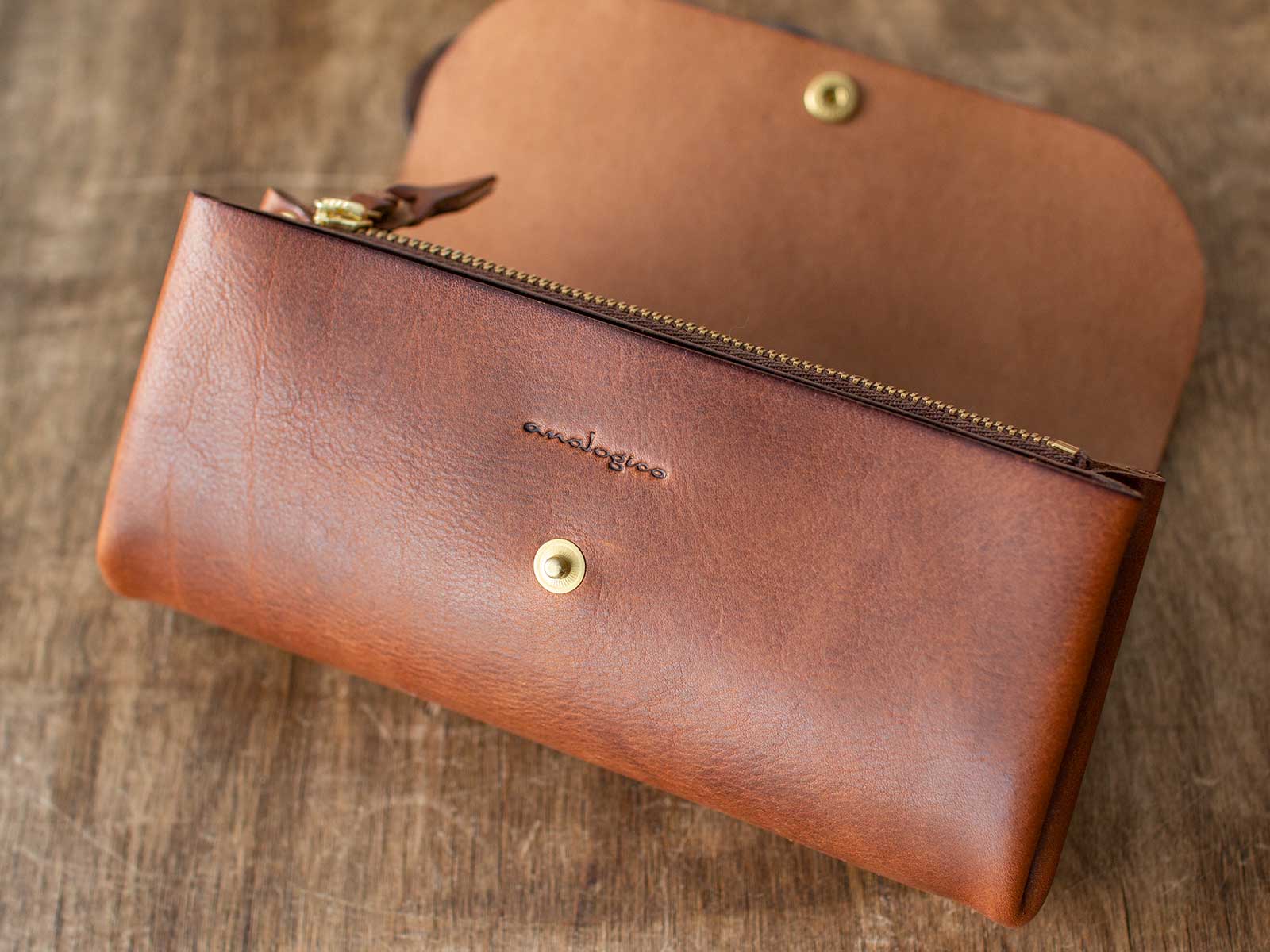 カシメ長財布 |analogico（アナロジコ）