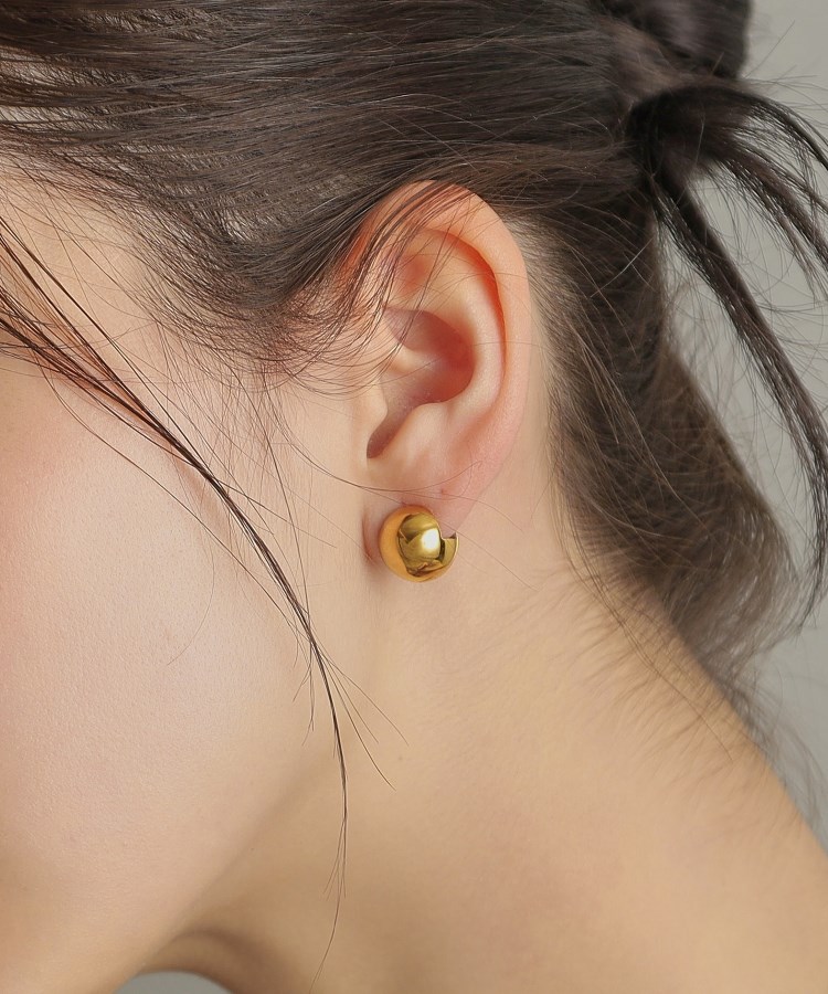 シルバー ハギーピアス ボールS GP（ピアス） | COCOSHNIK ONKITSCH