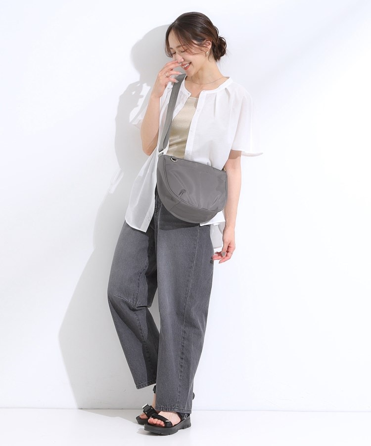 撥水】フロントポケットハーフムーンショルダーバッグ（ショルダー