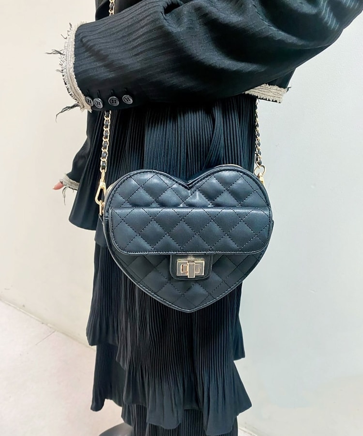 ハート キルト チェーンベルト ショルダーバッグ（ショルダーバッグ