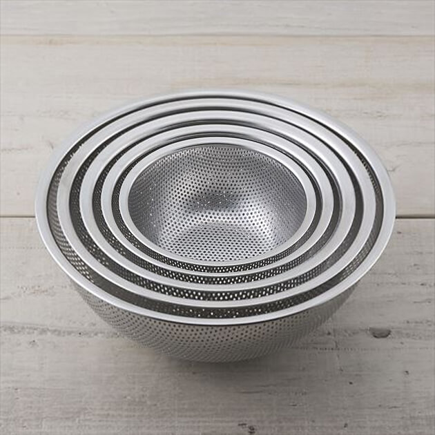 ステンレスボール&パンチングザル 10点セット: キッチン用品｜貝印公式