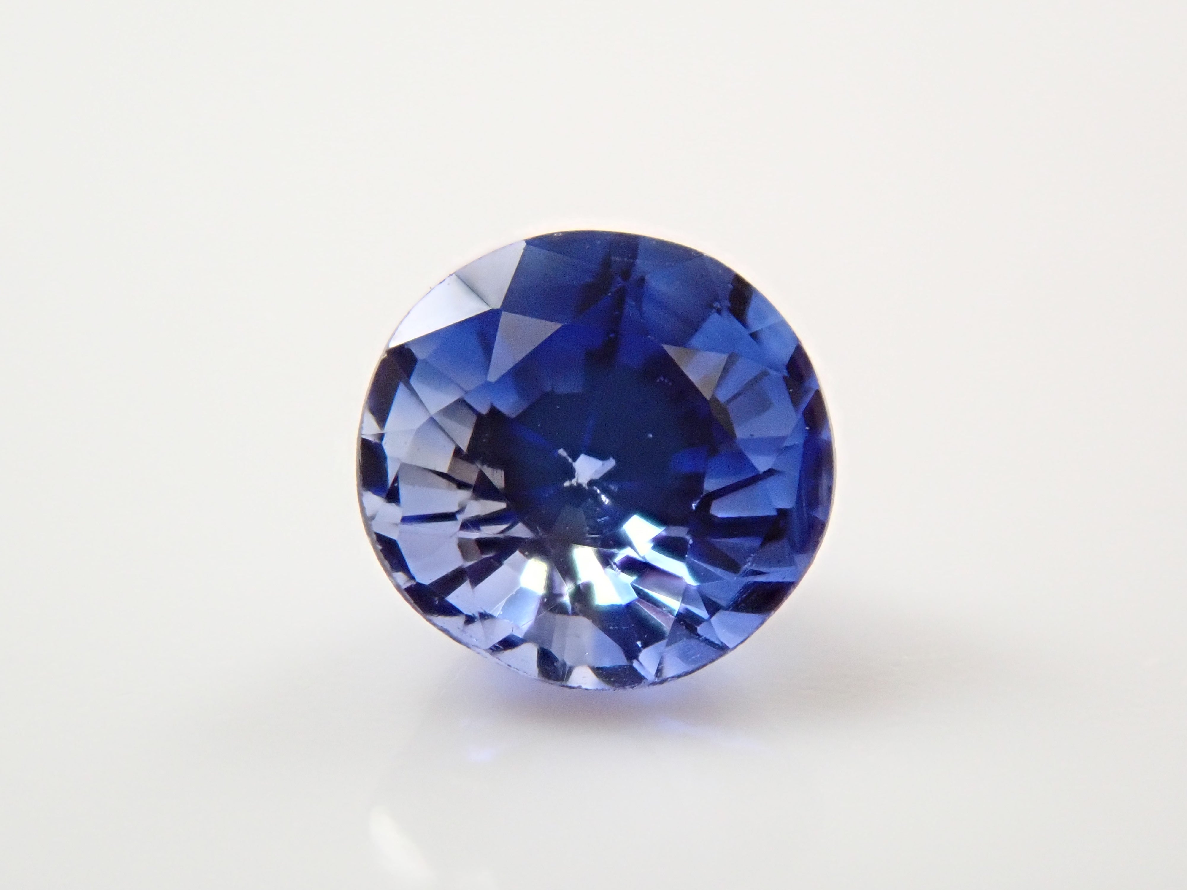 スリランカ産ブルーサファイア 0.414ctルース