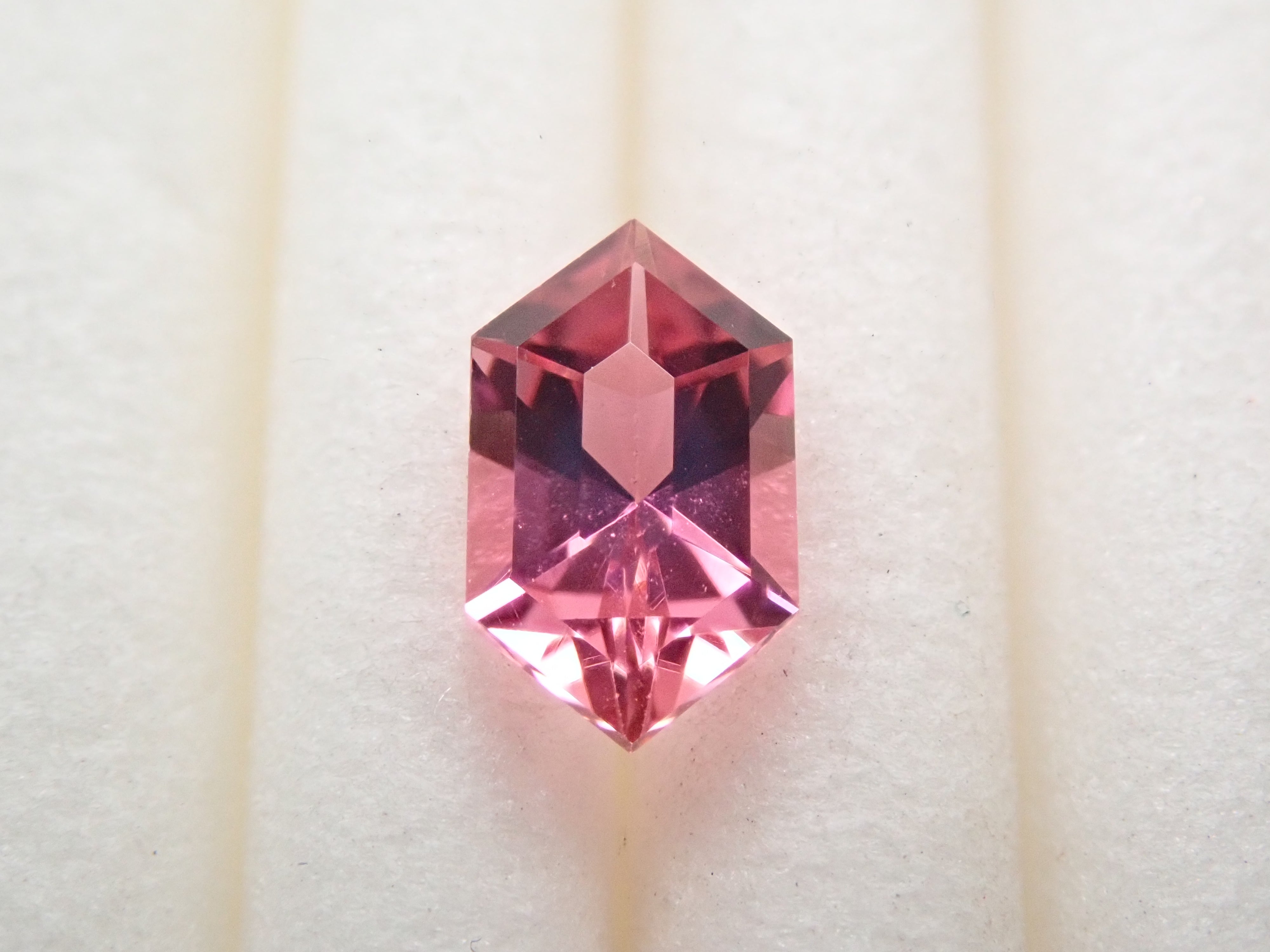 ピンクトルマリン 0.341ctルース