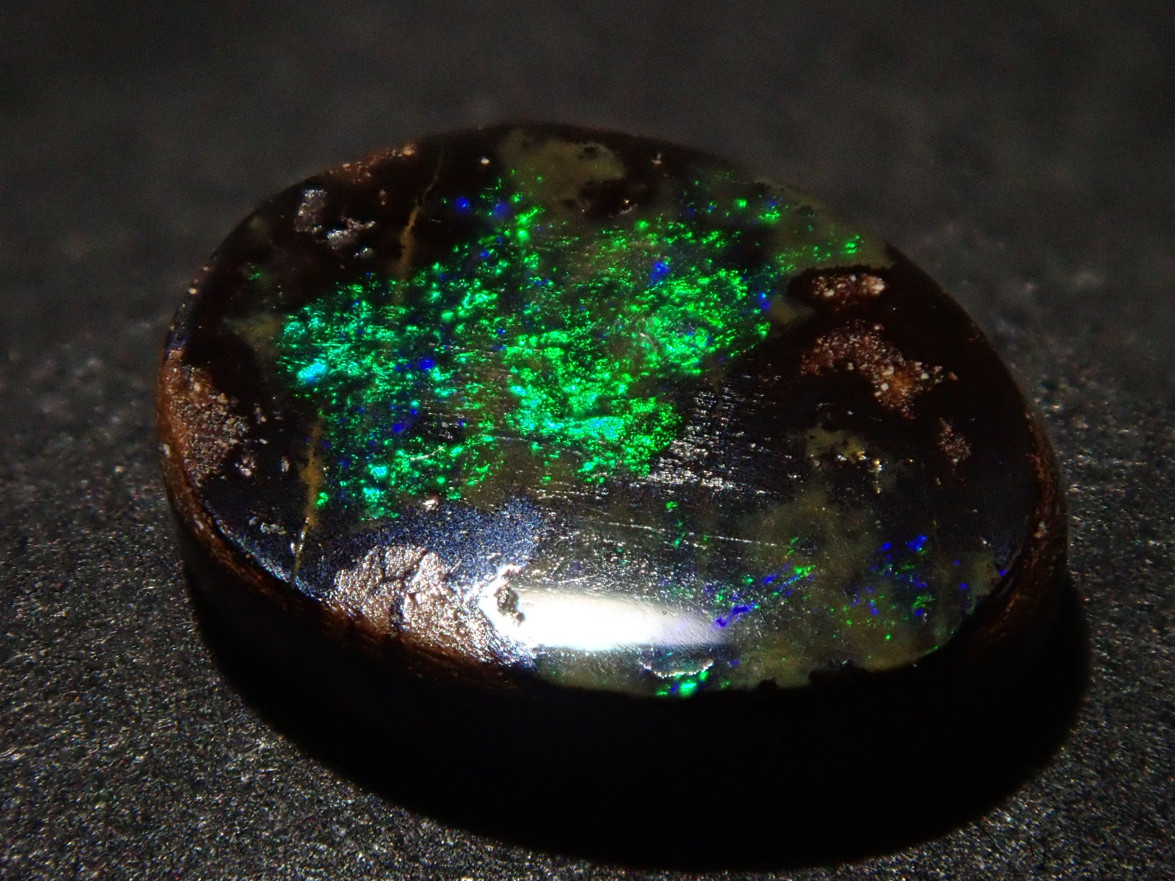 オーストラリア産ボルダーオパール 1.026ctルース