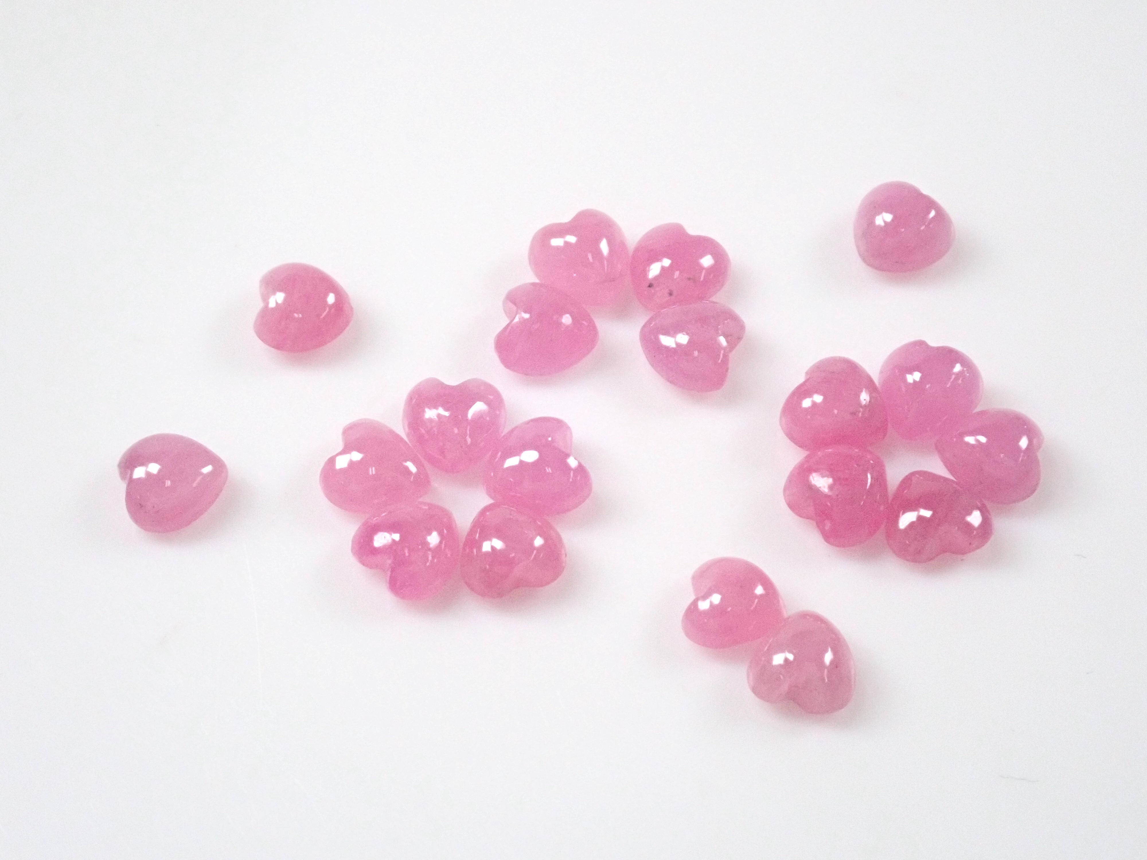 グリーンランド産アイスルビー 1石（ハートシェイプ,4mm,ピンク