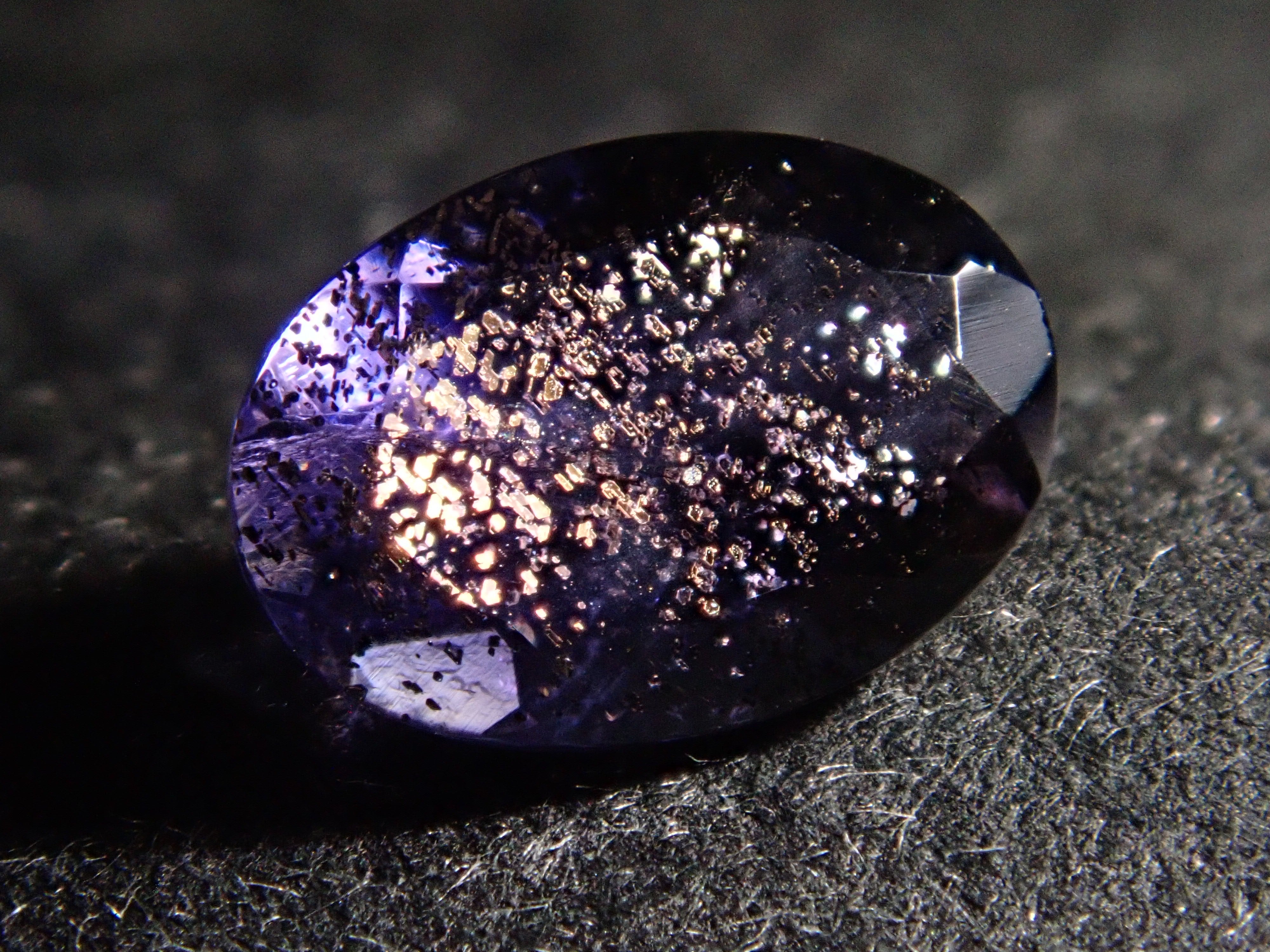 アイオライト - 通販｜宝石鑑定士が運営【カラッツSTORE】