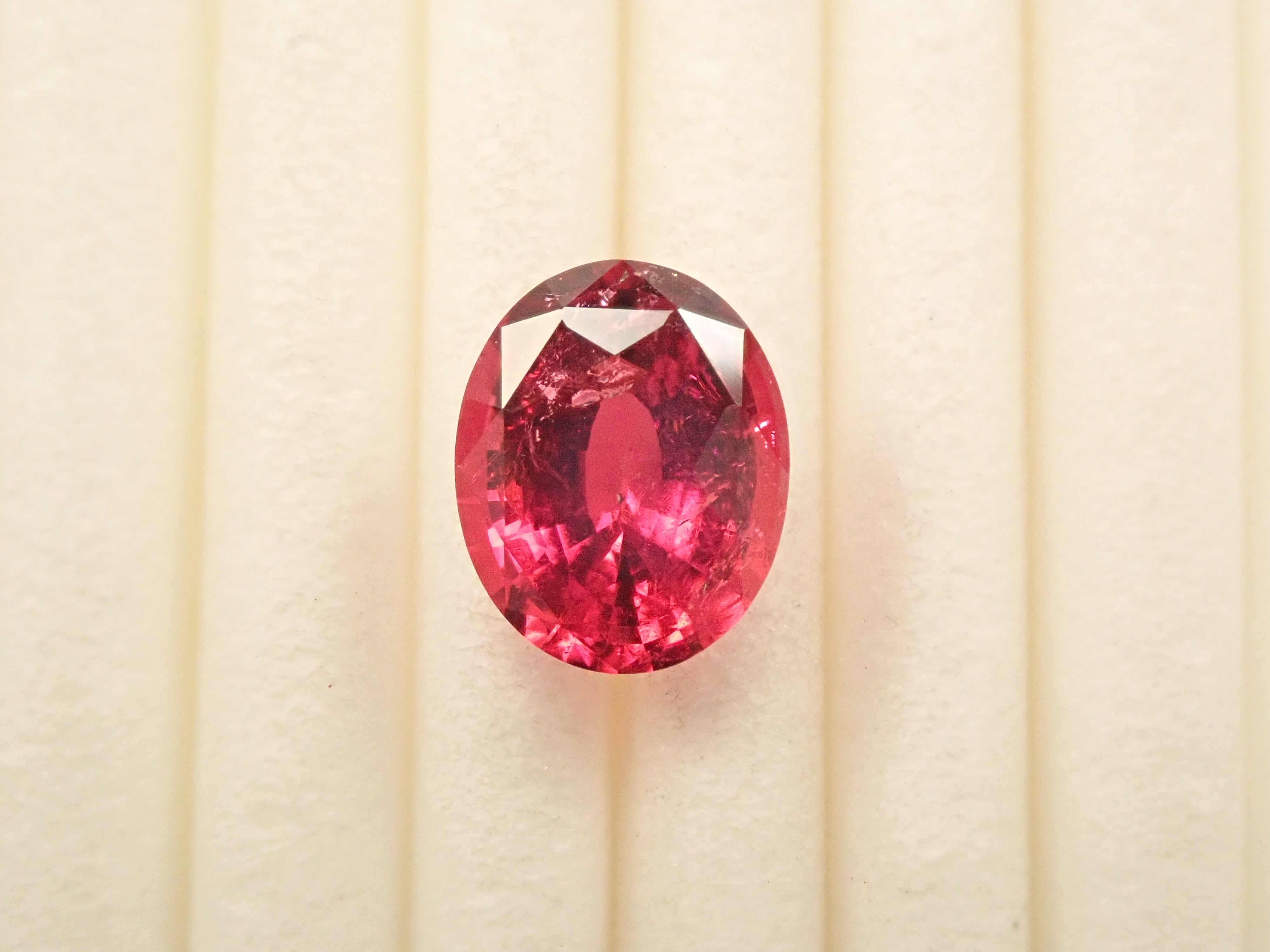 モザンビーク産ルベライト 1.406ctルース