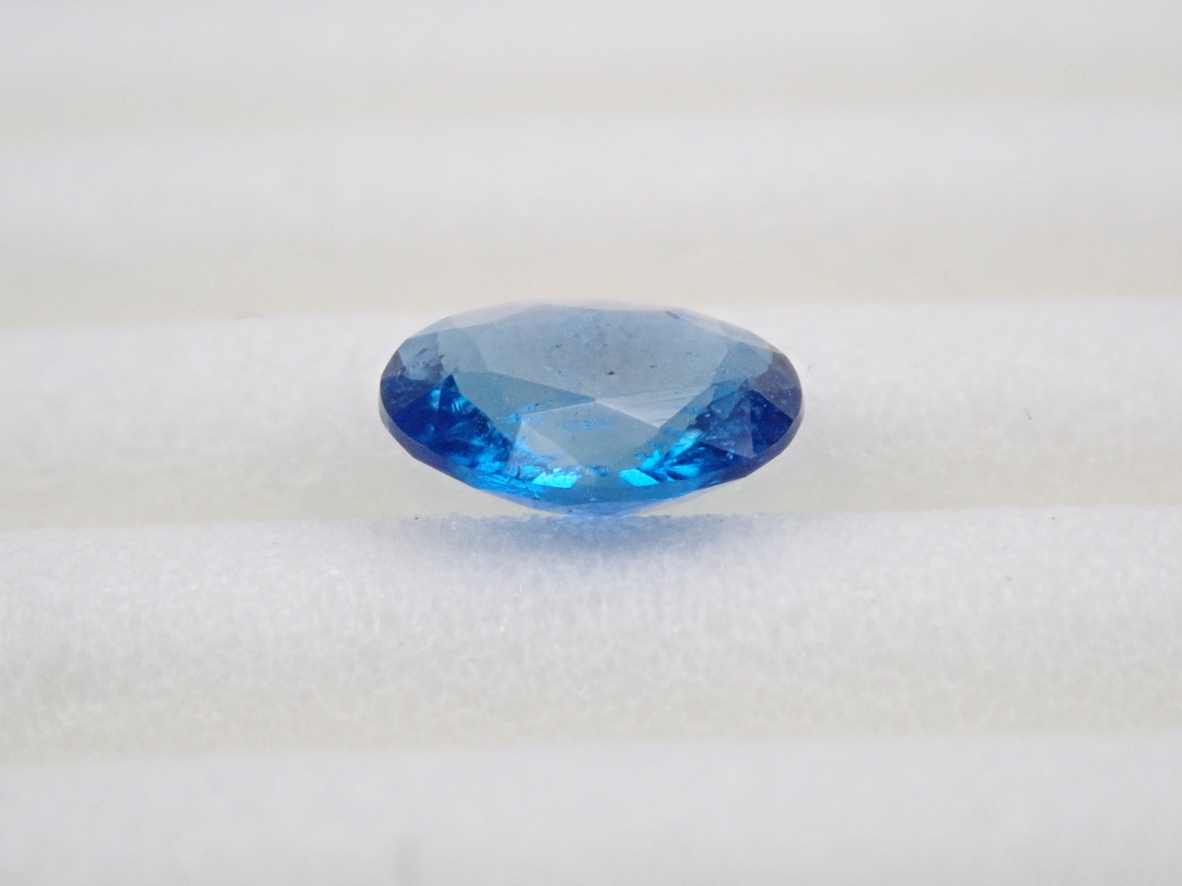 ブラジル産ラズライト（天藍石） 0.226ctルース 日独鑑