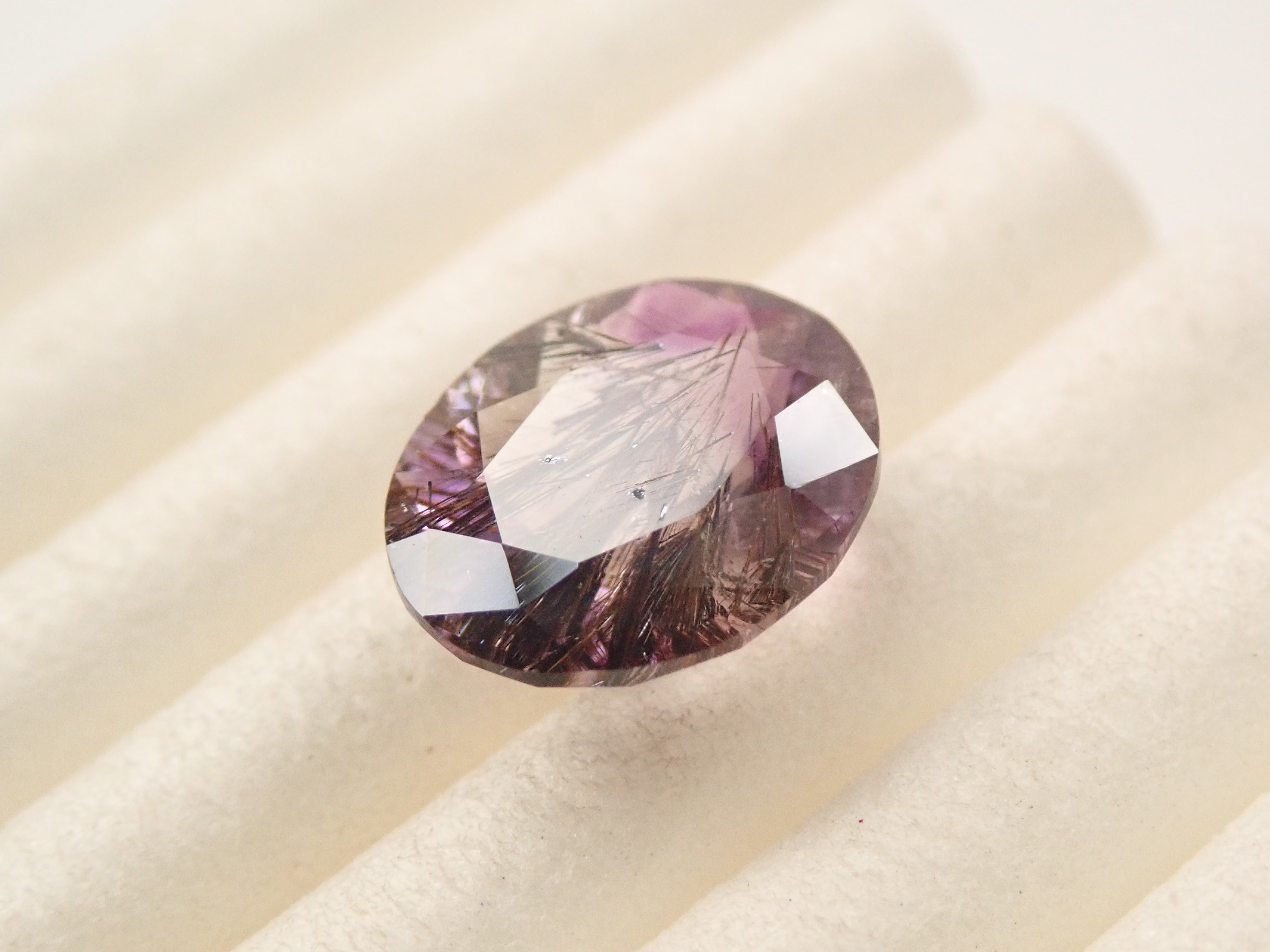ブラジル産エレスチャルアメジスト 1.378ctルース