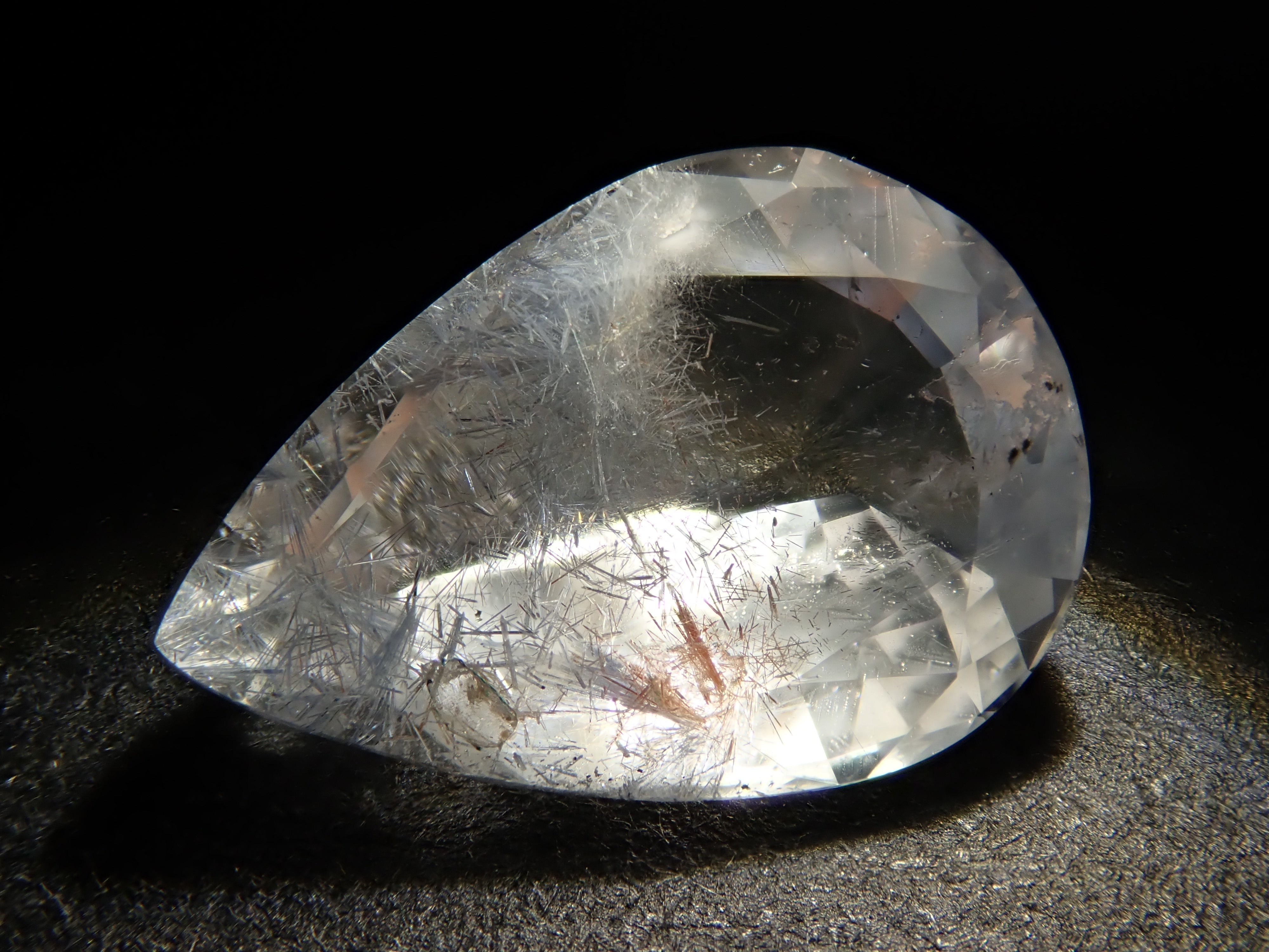 デュモルチェライトインクォーツ 2.625ctルース