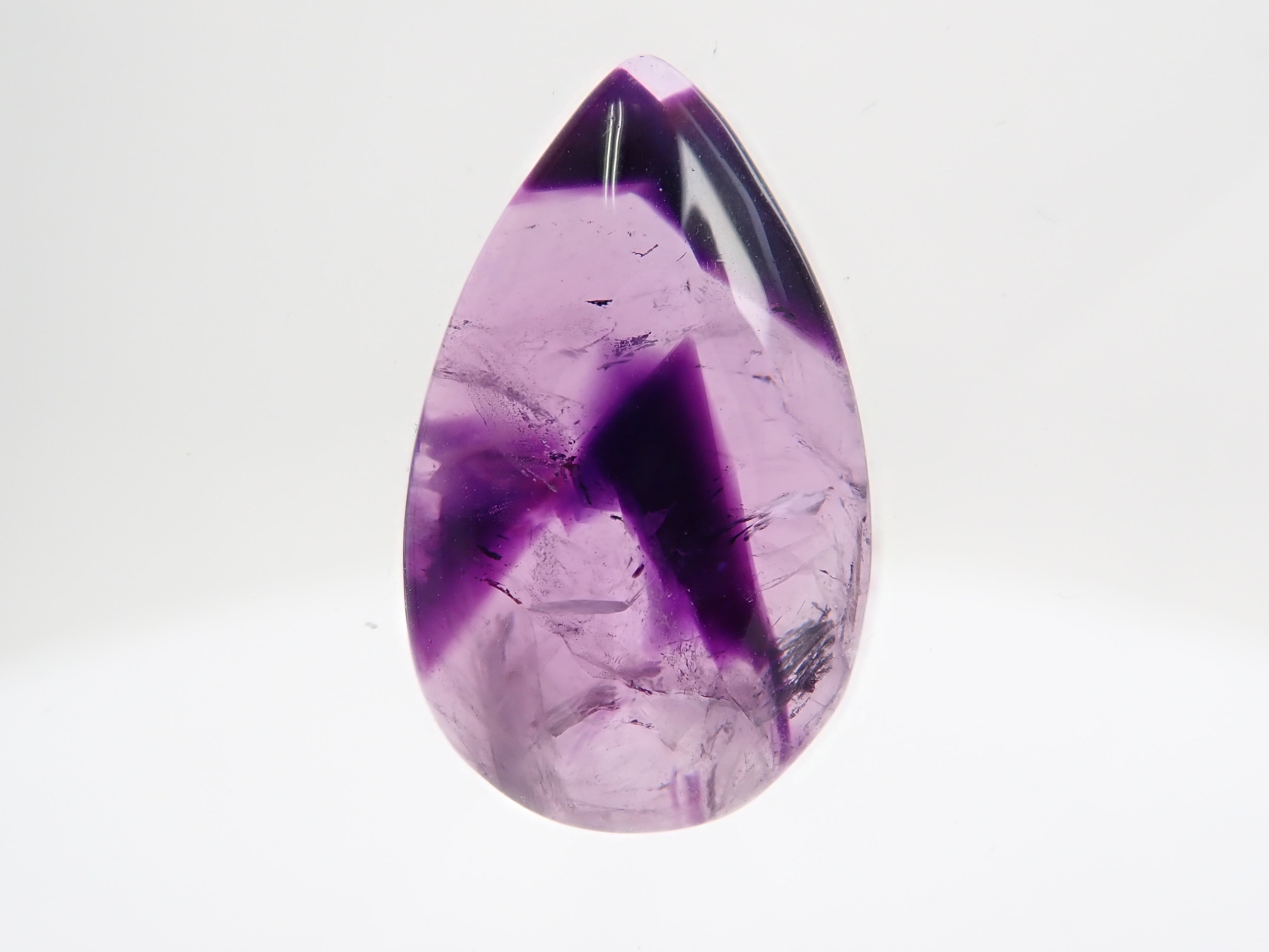 ブラジル産トラピッチェアメジスト 14.949ctルース