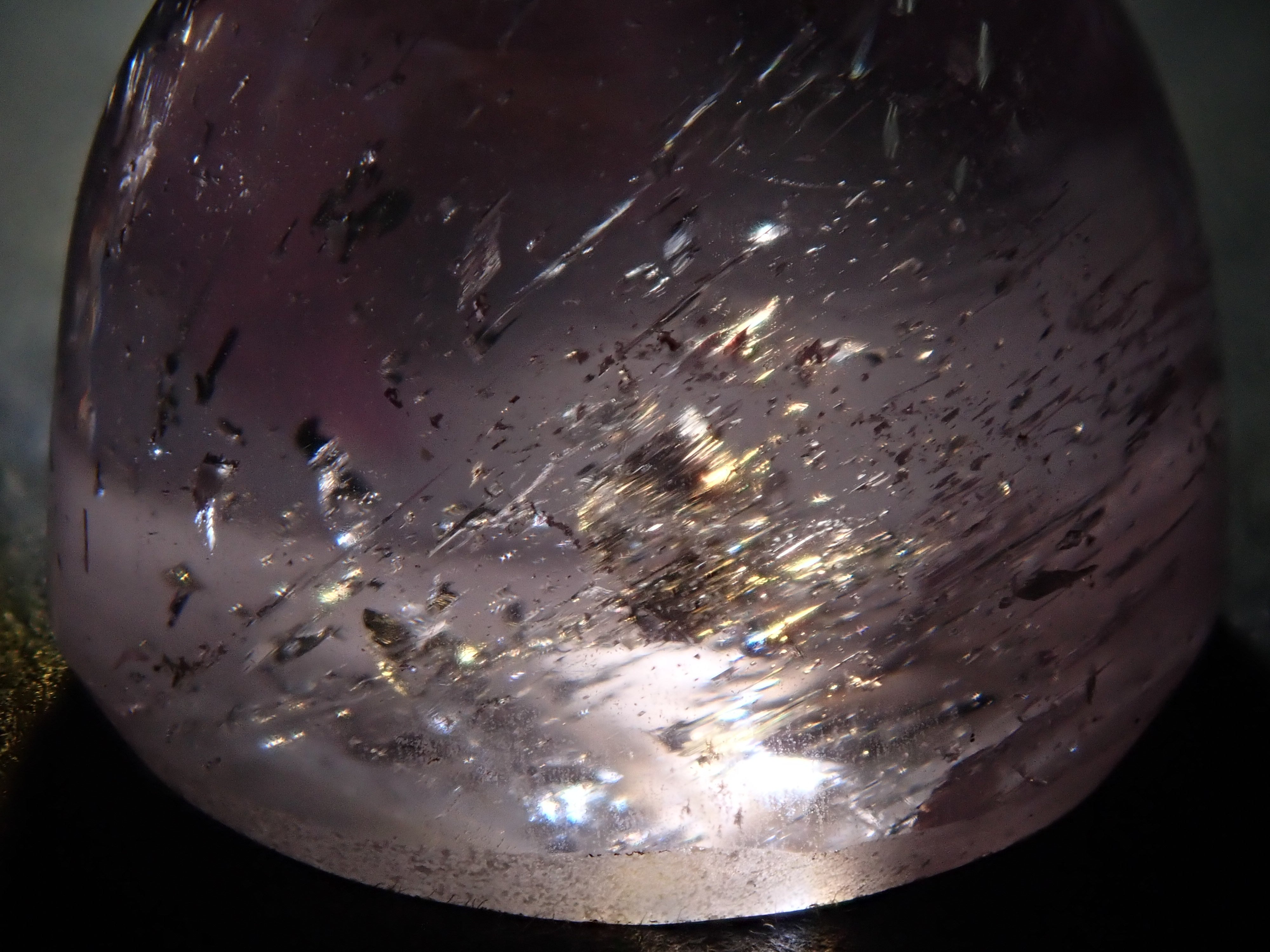 クンツァイトキャッツアイ 25.941ctルース