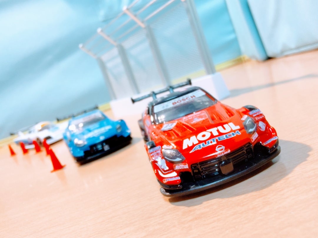 特注トミカ】日産オンラインショップ限定 MOTUL AUTECH Z！ | あざらっ