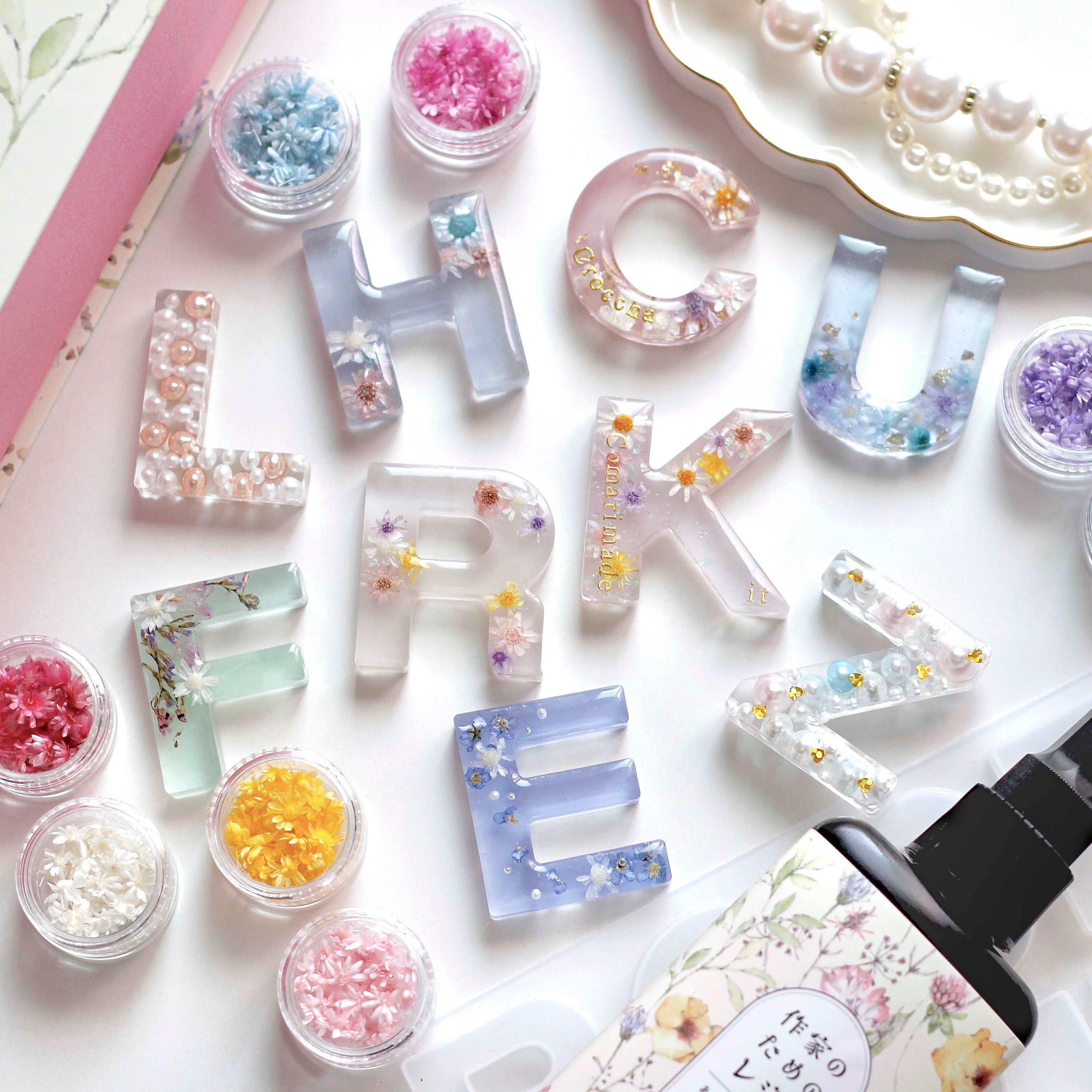 作家のためのレジン 『イニシャルキーホルダースターターキット