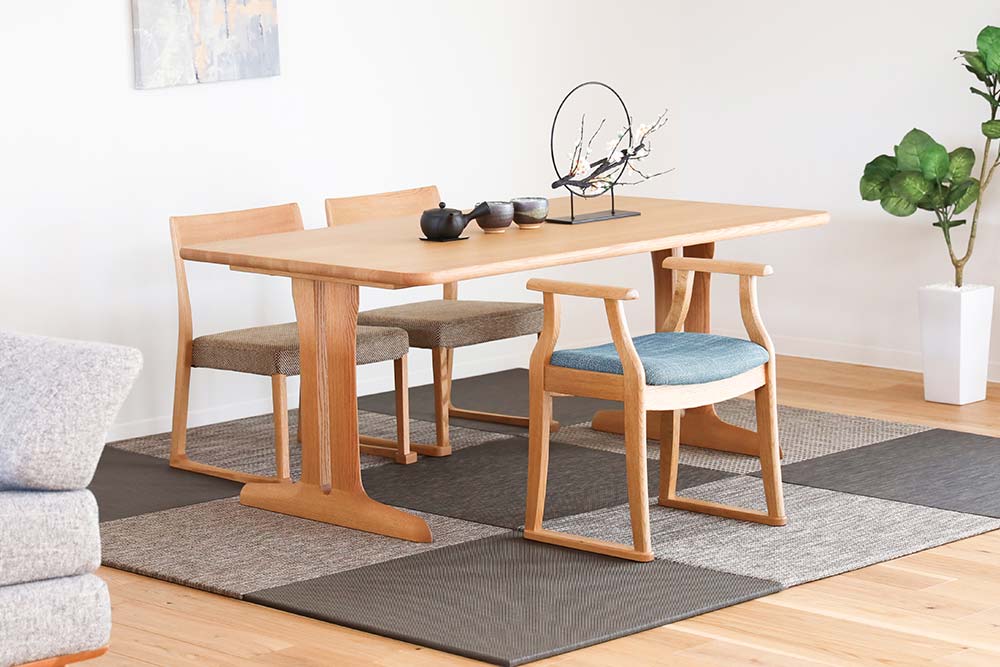 畳摺りスツール | 【公式】飛騨の家具『株式会社シラカワ』