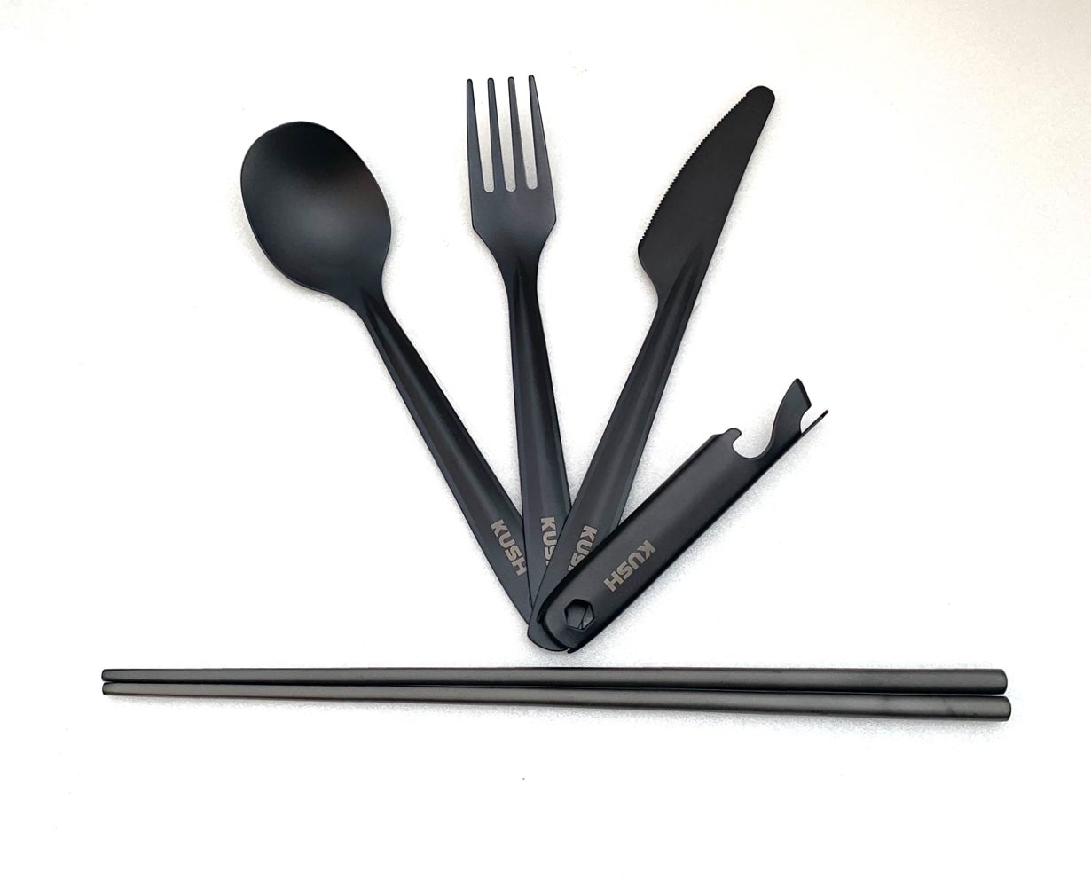 99.5%純チタン製で軽量・丈夫】スマートカトラリーがブラックチタンに