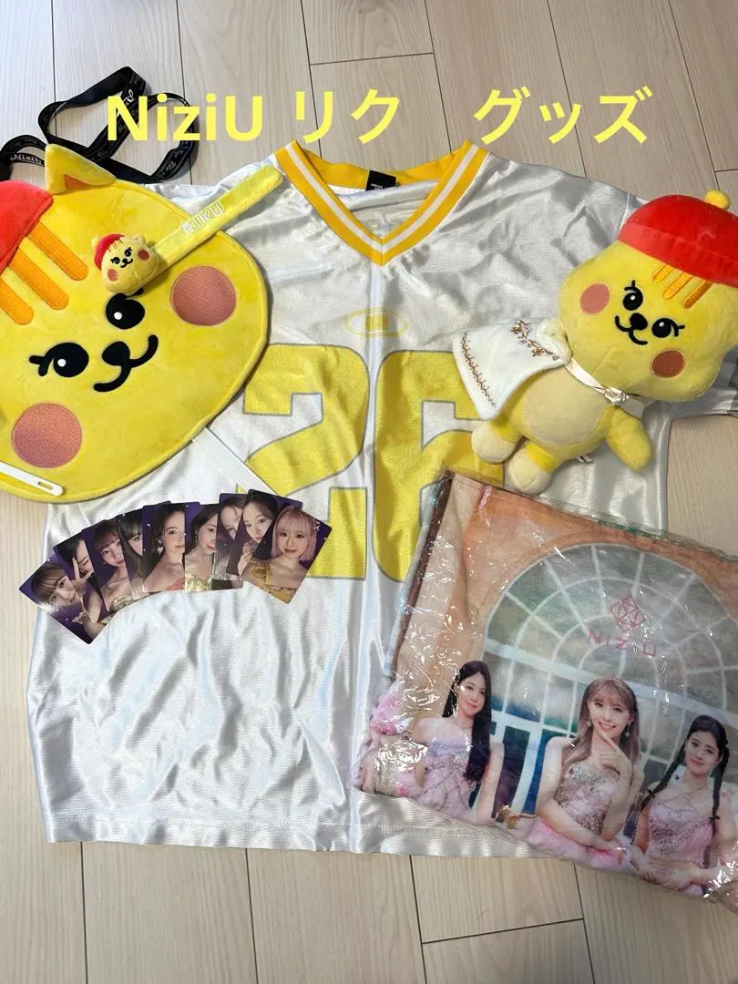 2026年最新】niziu tシャツ リクの人気アイテム - メルカリ