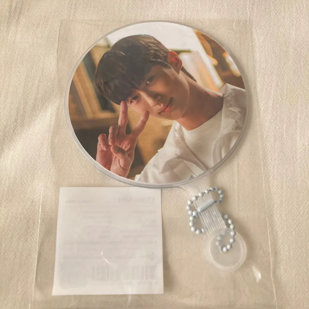 2026年最新】ピョンウソク うちわの人気アイテム - メルカリ