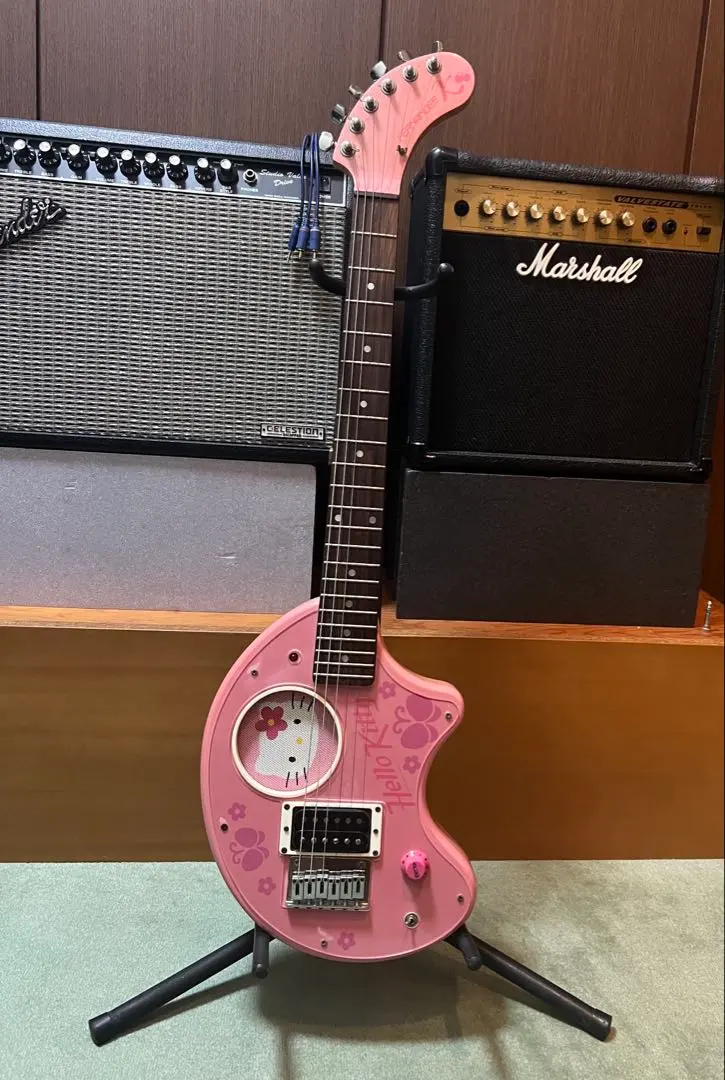 2026年最新】FERNANDES ZO-3 ハローキティの人気アイテム - メルカリ