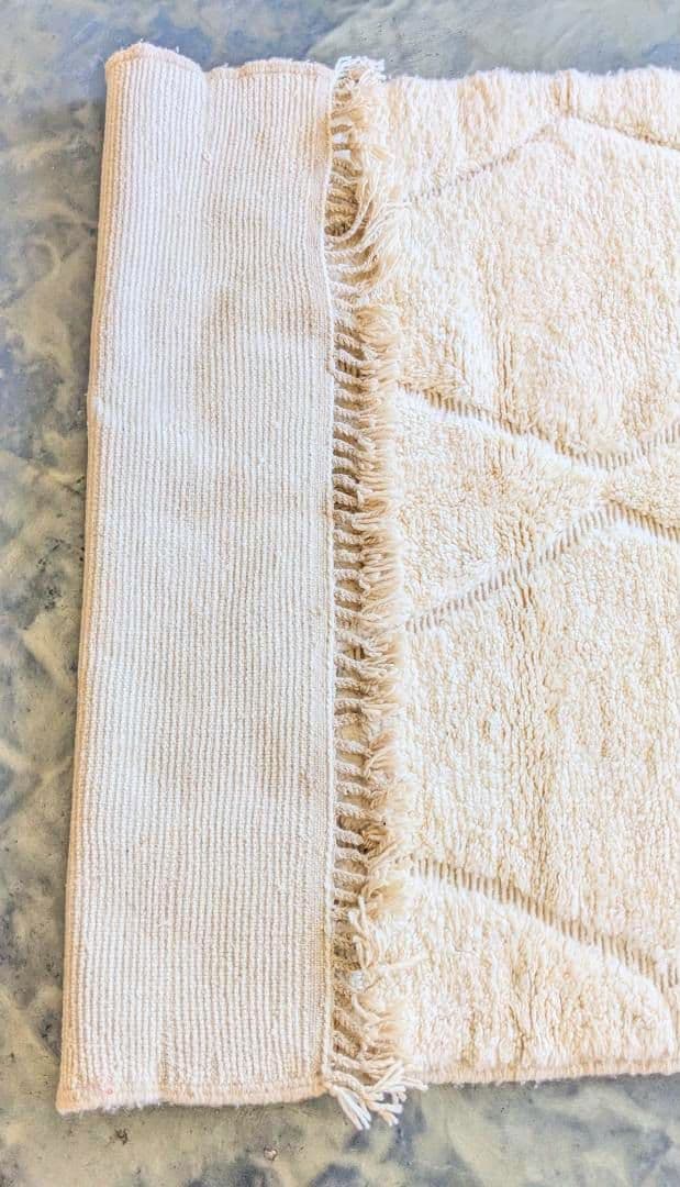 極上-モロッコホワイトベニワレン-No.15（157×238cm） - メルカリ