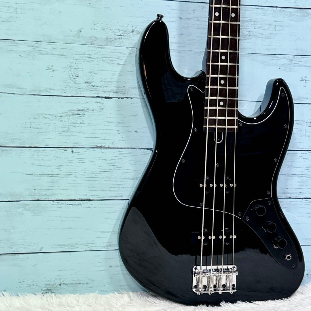 bacchus ユニバース HWL-ALLBLACK ジャズベース ブラック - メルカリ