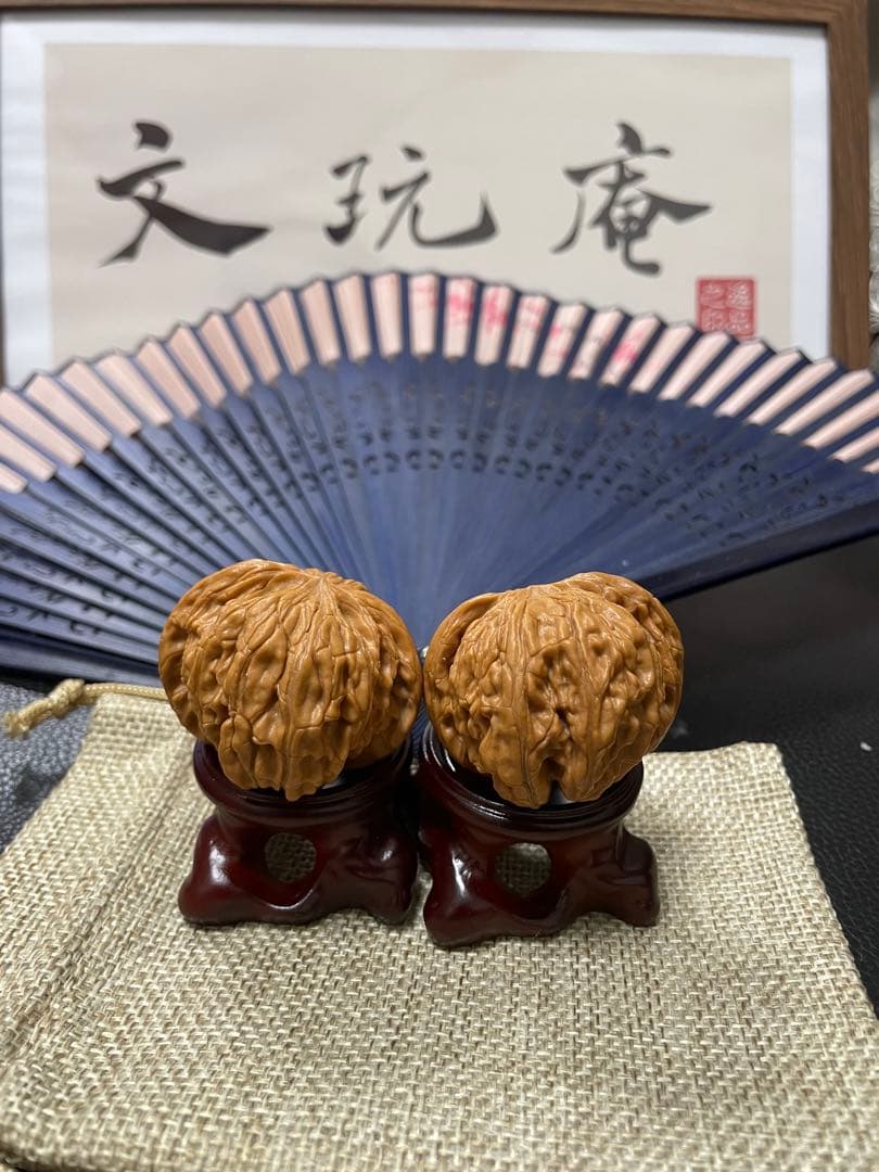 N o .A071 文玩核桃 精配 蝴蝶磨盘 文玩袋　セット1000円値下げ 0才-7才〉ナチュラルアーチ・大 | TOYS&GIFT MOMO