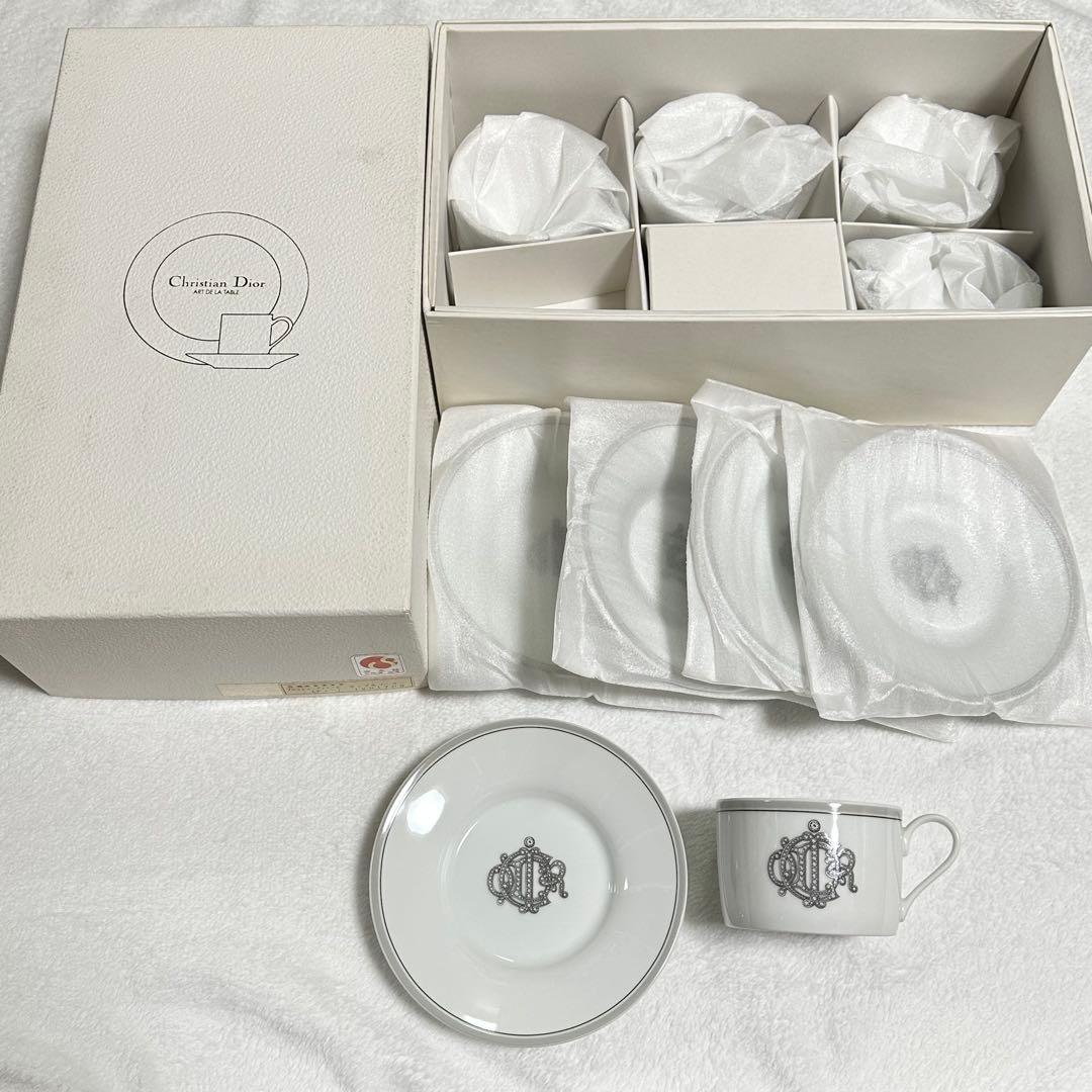 ブロッシュ ディオール 食器 - メルカリ