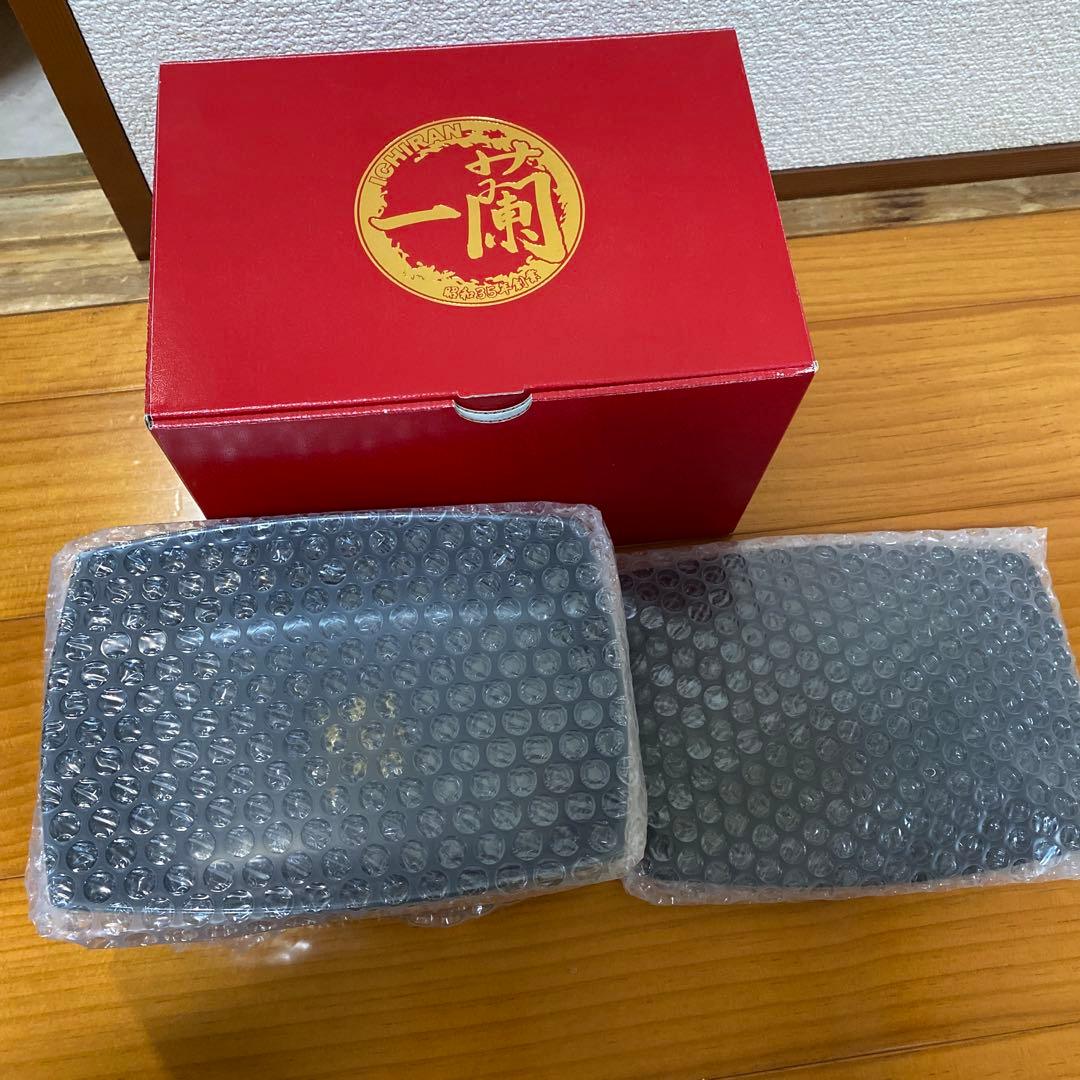 一蘭 重箱 どんぶり あなたは食べたことあるか？あの一蘭の重箱丼のラーメン。店舗限定の