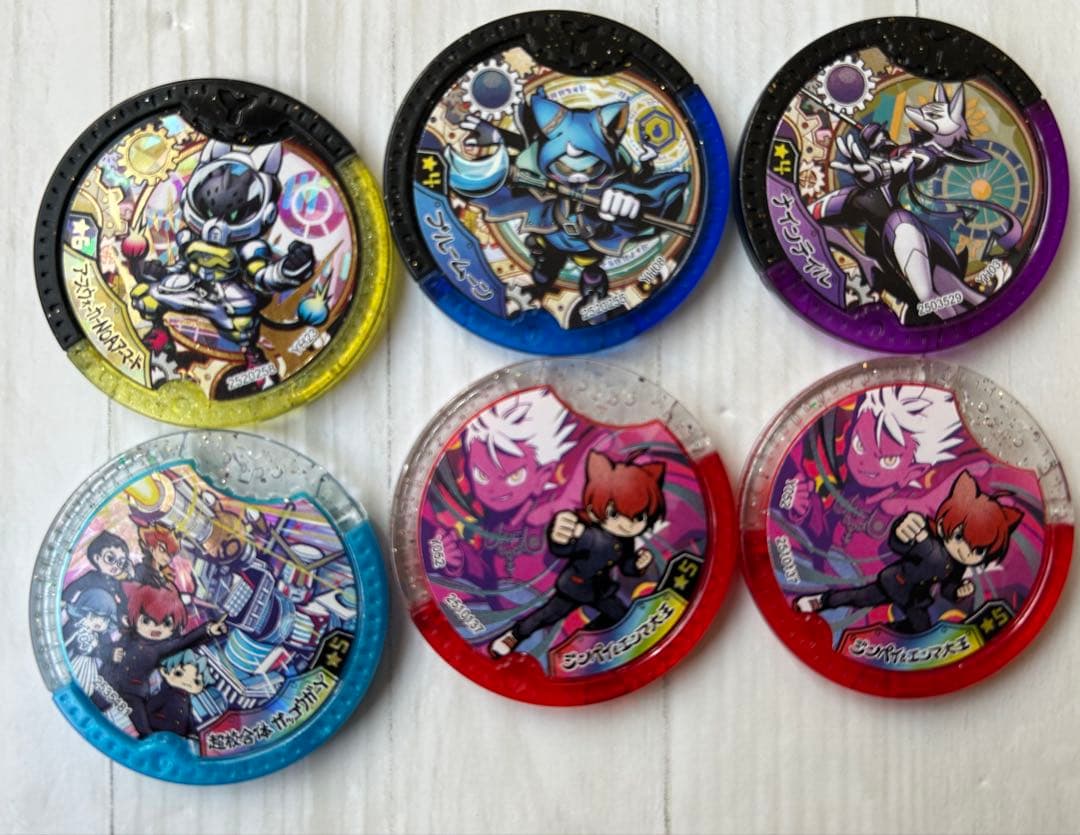 妖怪ウォッチ 妖怪メダル アースウォーカーNOA アーマード ほか6枚セット 中古】妖怪メダル [コード保証無し] アースウォーカーNOA 変身メダル