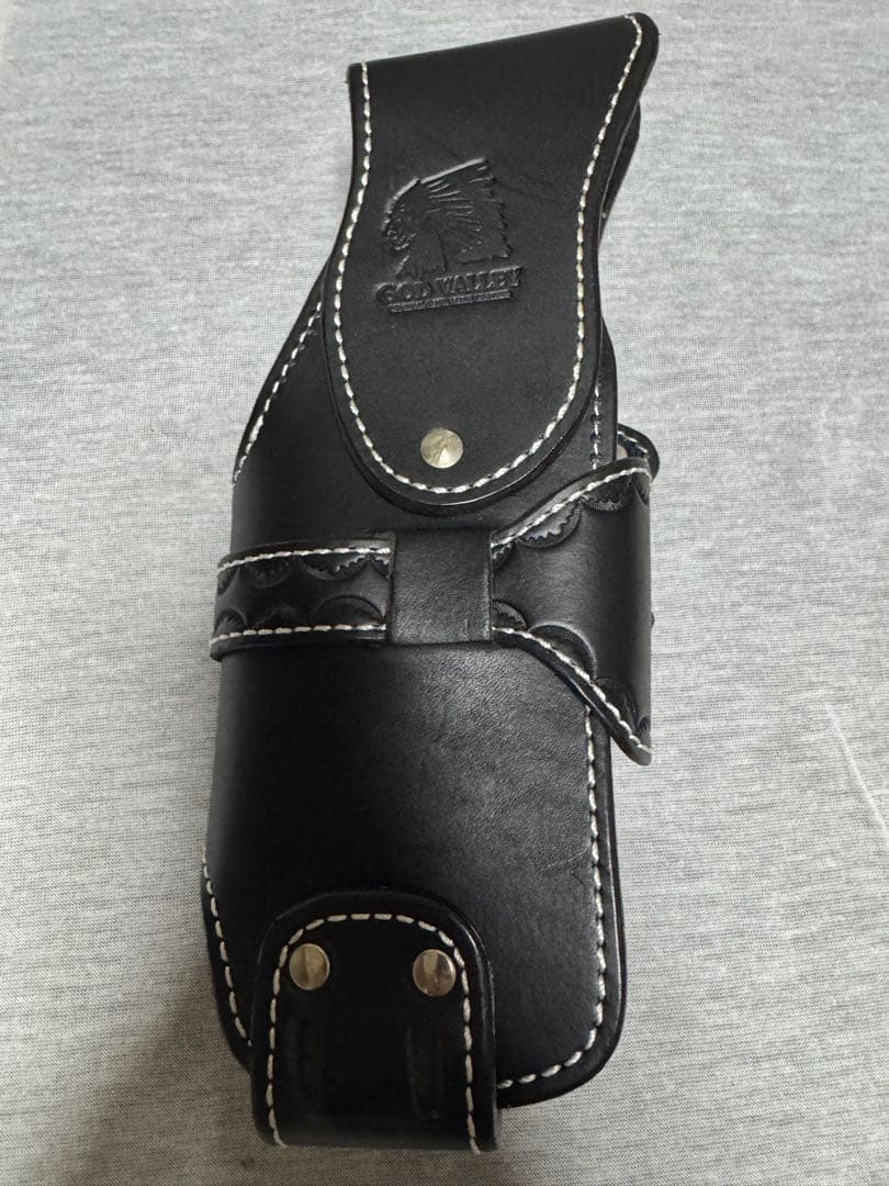 デグナー製編み込みデザイン黒長財布とワンオフ制作ホルスター